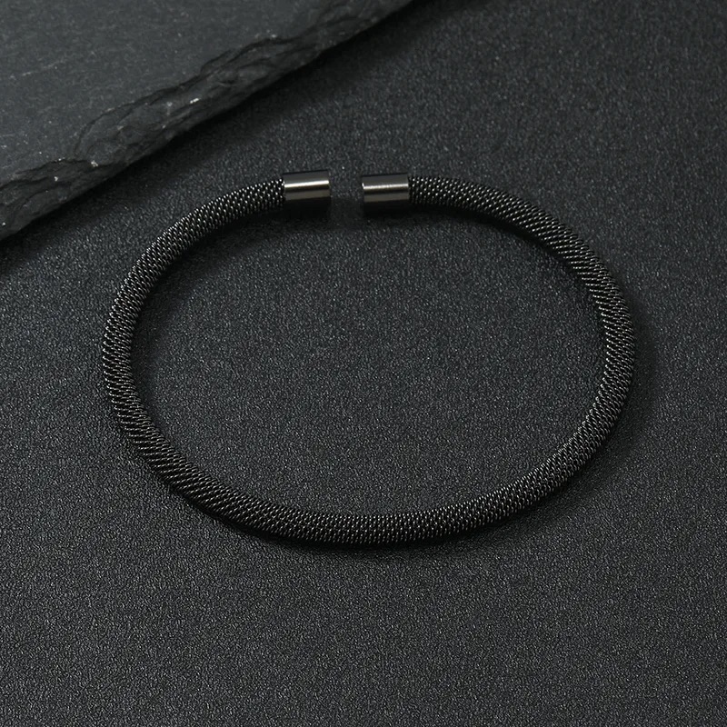 Bracelet metal dark 004